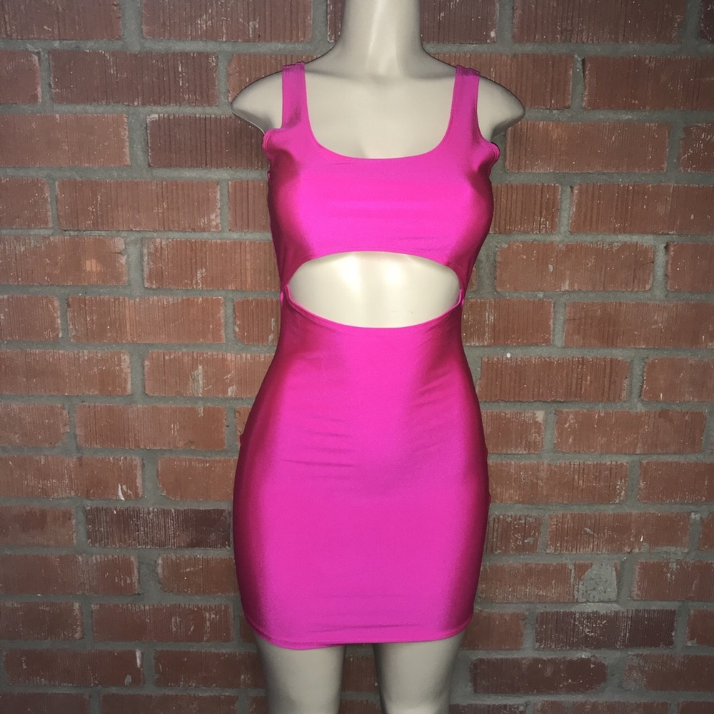 Famous Kim K Hot Pink Spandex Dress BACK IN STOCK - Picture 4 of 7